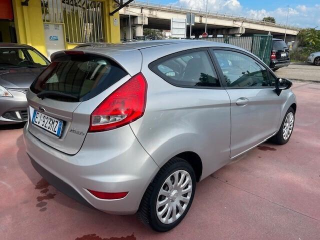 Ford Fiesta 1.4 TDCi 70CV 3 porte Titanium, OK NEOPATENTATI!!