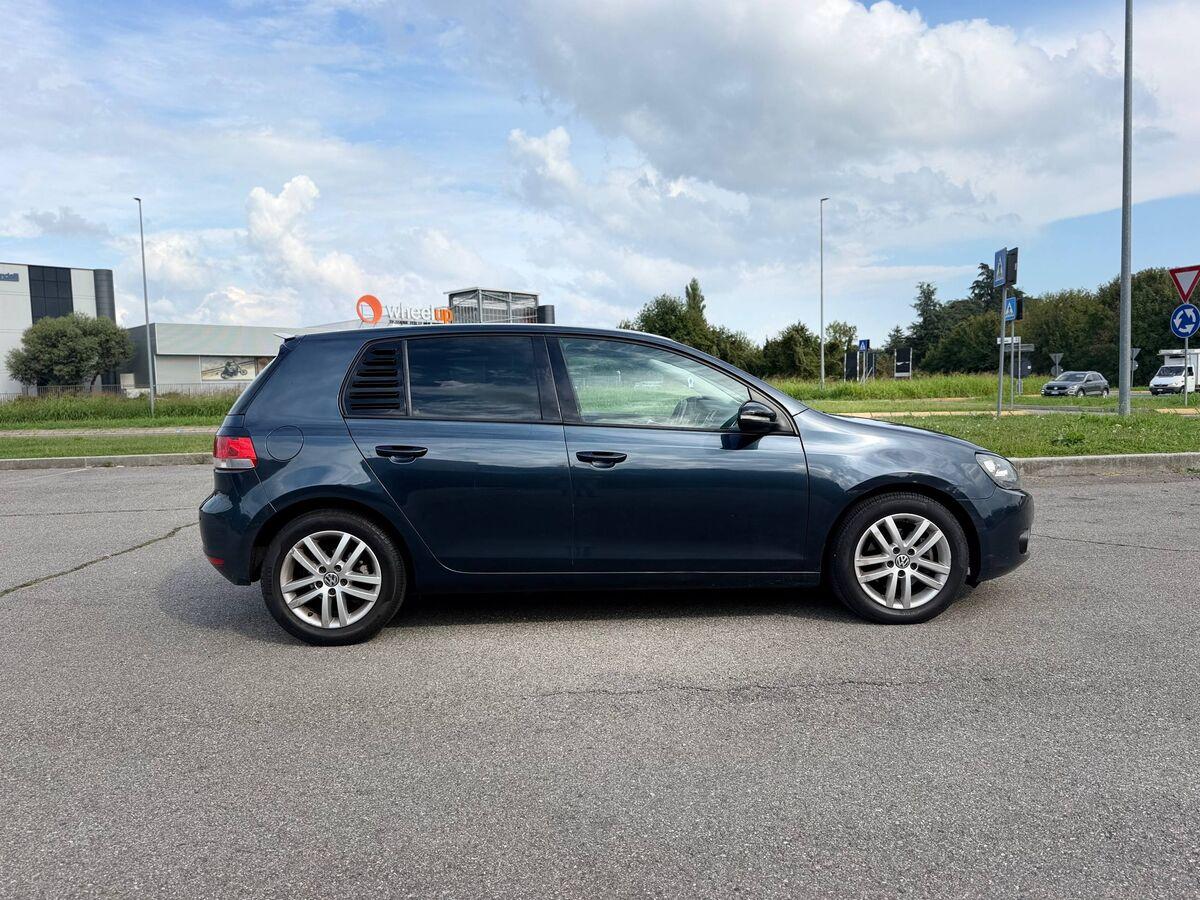 Volkswagen Golf 1.4 tsi Highline 5p dsg