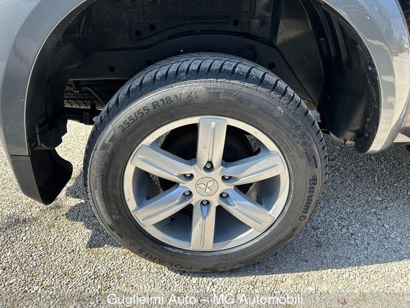 Mitsubishi L200 L200 2.5 DI-D/167CV Double Cab Warrior