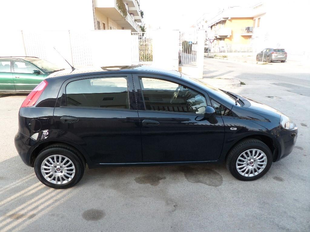 Fiat Punto FIAT PUNTO 1.4 8V NATURAL POWER STREET - Metano-Clima-Radio Cd-Mp3