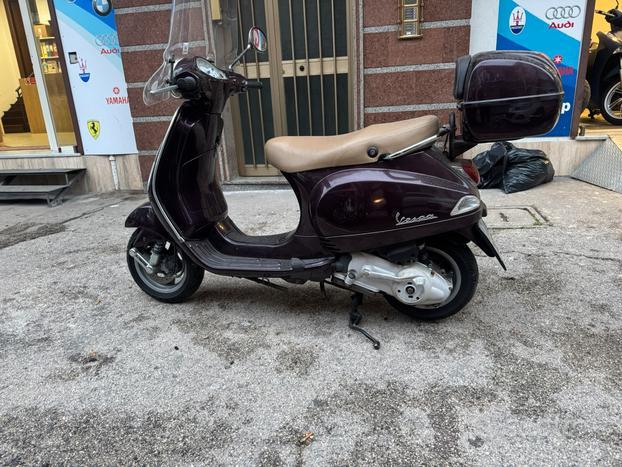 Piaggio vespa lx cc150 d'epoca appena tagliandat