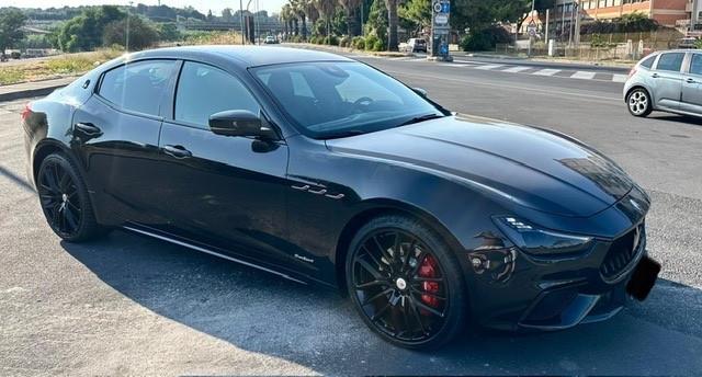 Maserati Ghibli V6 430 CV Q4 Trofeo
