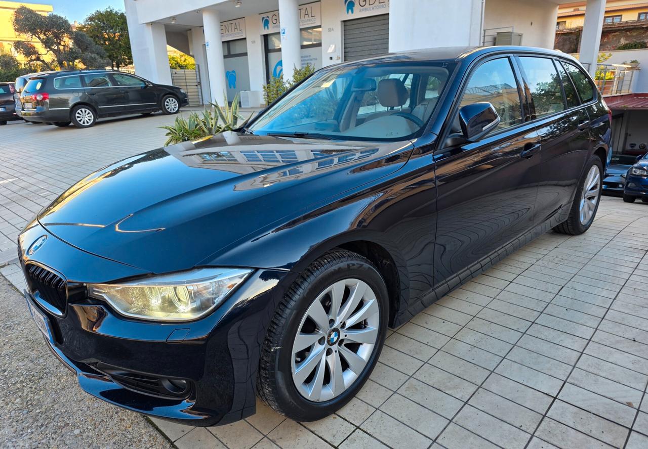 Bmw 318 318d xDrive Touring Modern