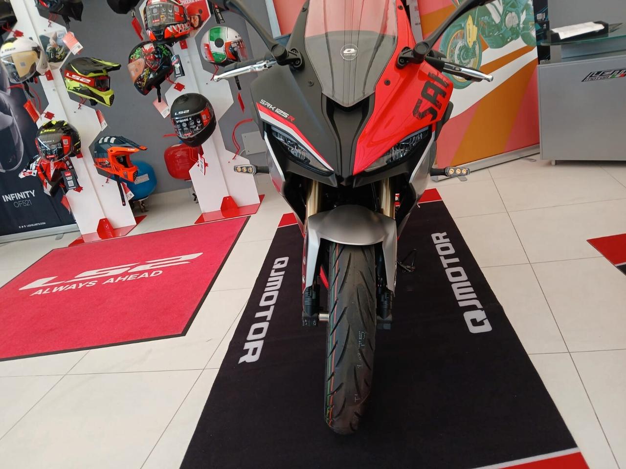 Qj Motor SRK 125 R-NUOVA- 4 ANNI DI GARANZIA