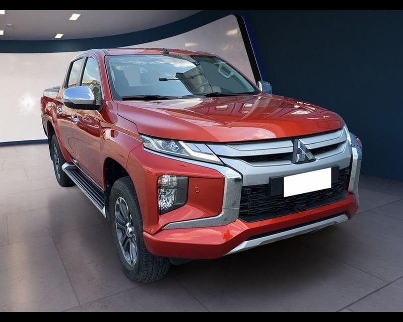 Mitsubishi L200 2B Free L200 Cab VI 2019 L200 d.cab 2.3d Diamond 4wd 150cv auto