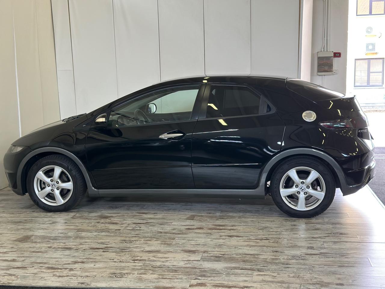 Honda Civic 1.4 i-VTEC Benzina Ok Neopatentati