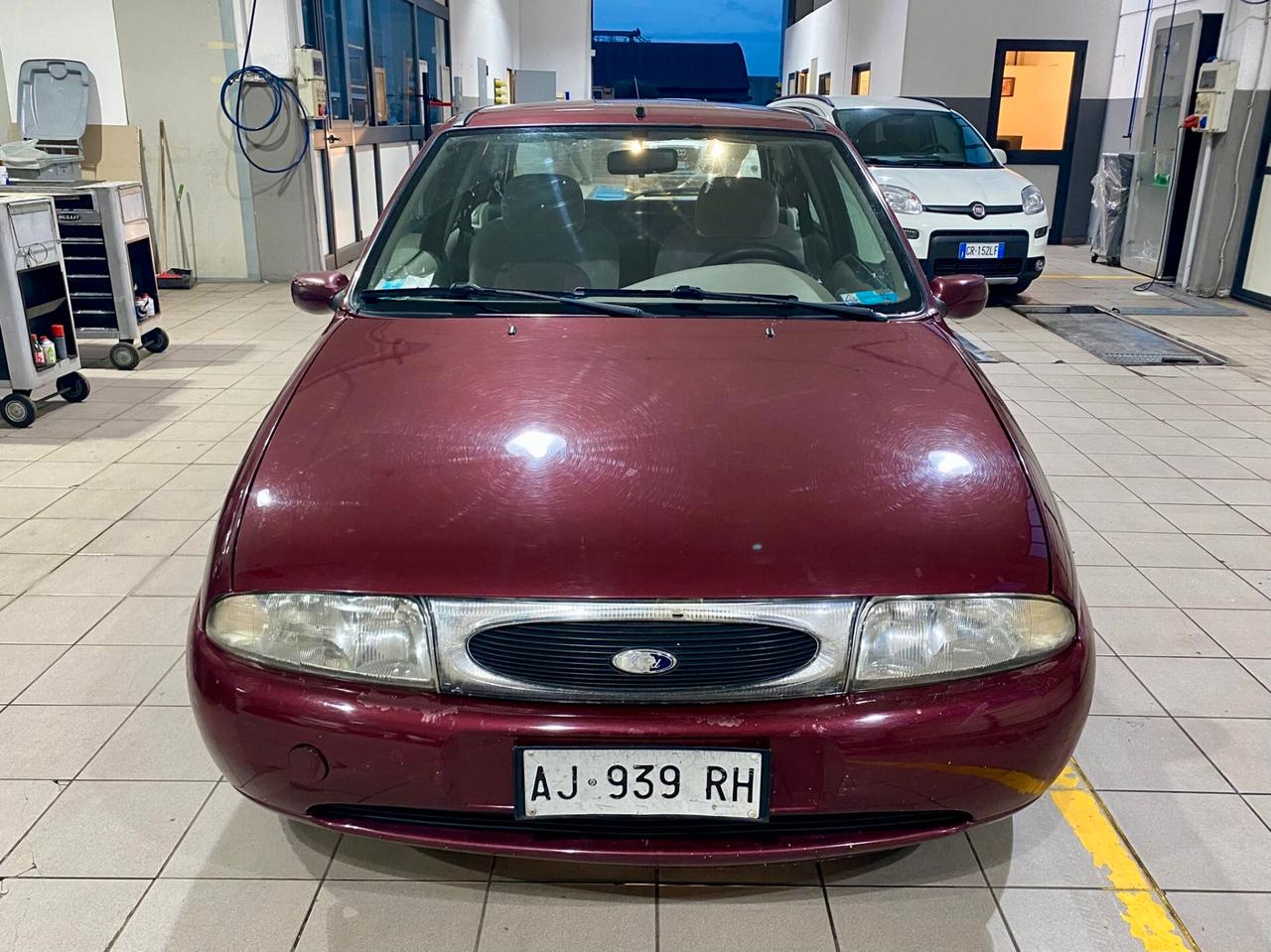 Ford Fiesta 1.2i 16V 75 CV cat 3 porte Ghia