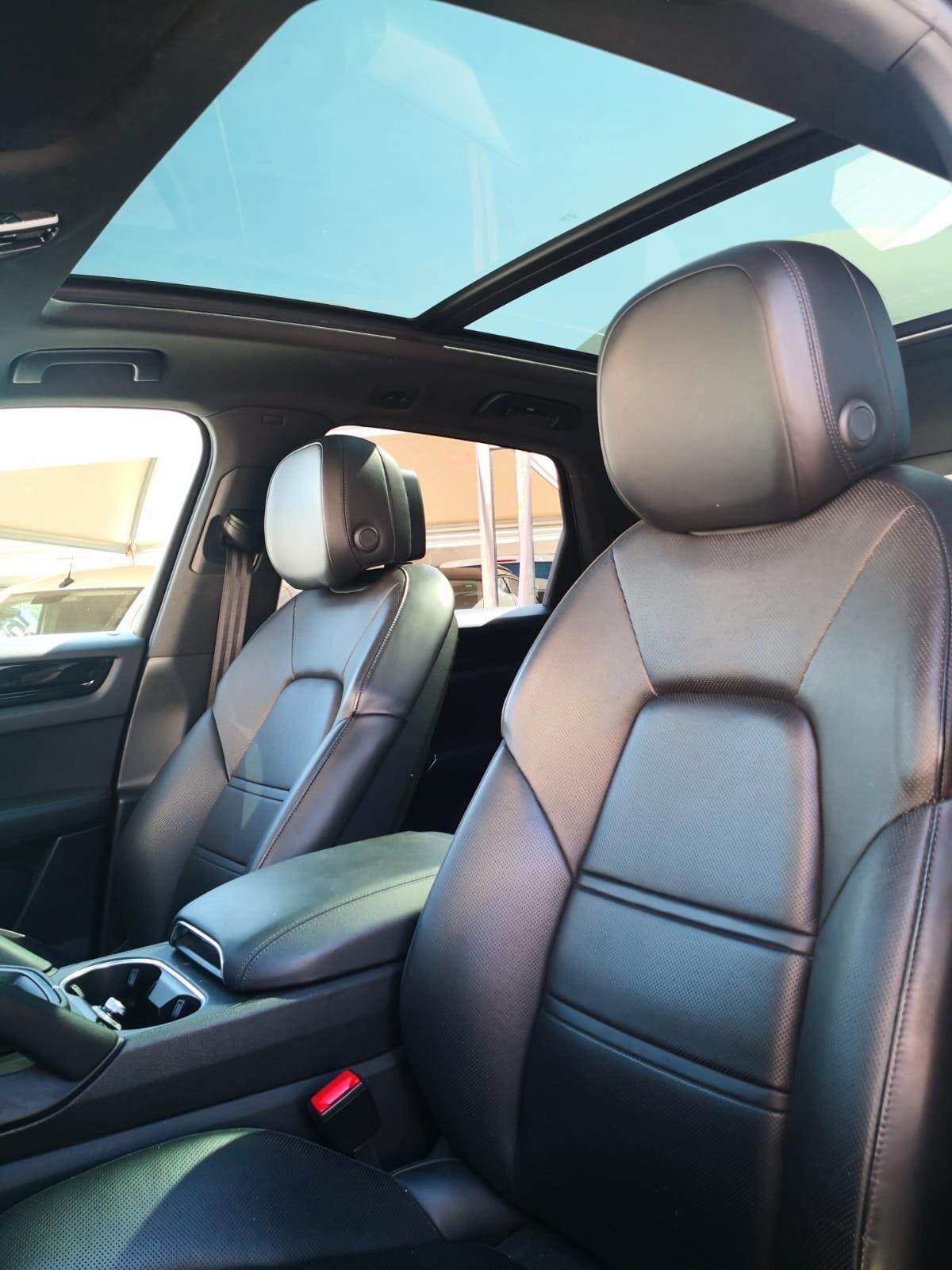 Porsche Cayenne 3.0 V6 E-Hybrid ***CONTOVENDITA - SU APPUNTAMENTO***
