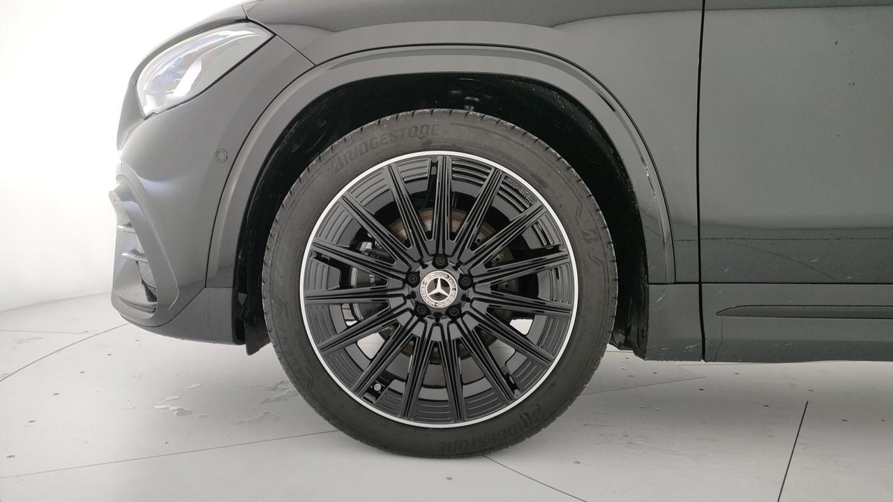 Mercedes-Benz GLA 200 d automatic