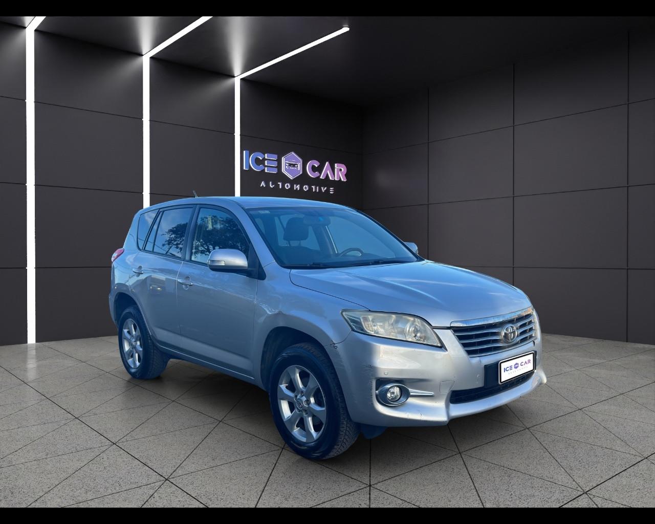 TOYOTA RAV4 Crossover 2.2 D-4D 150 CV DPF Exclusive