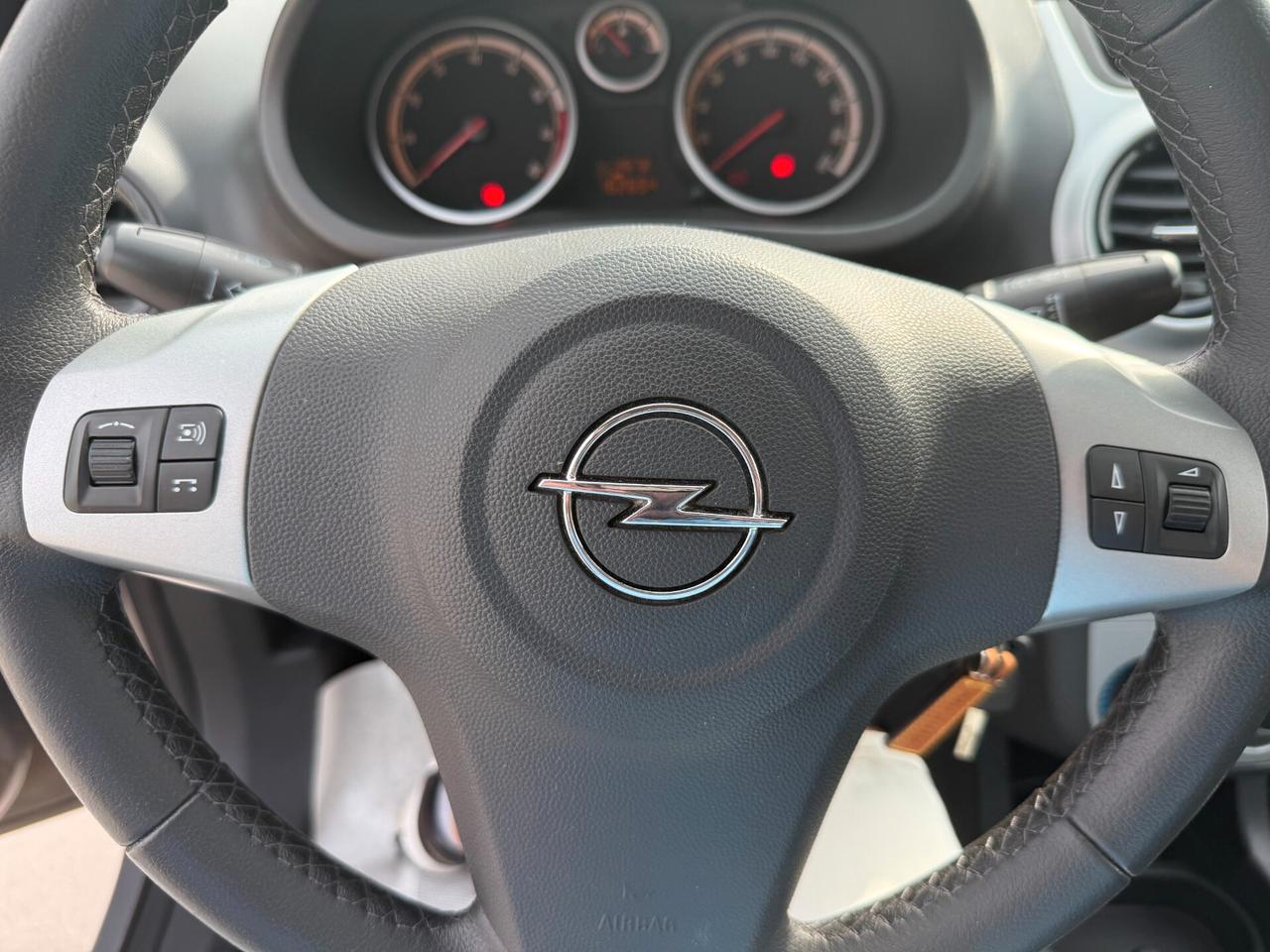 Opel Corsa 1.2 85CV 5 porte GPL-TECH Club