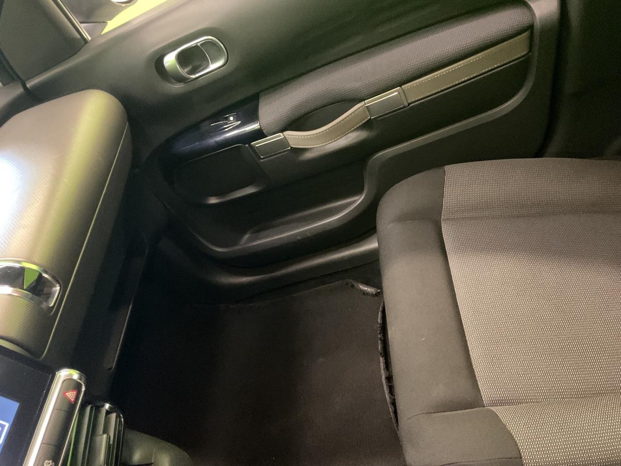 Citroen C4 Cactus BlueHDi 100 S&S ETG6 Shine