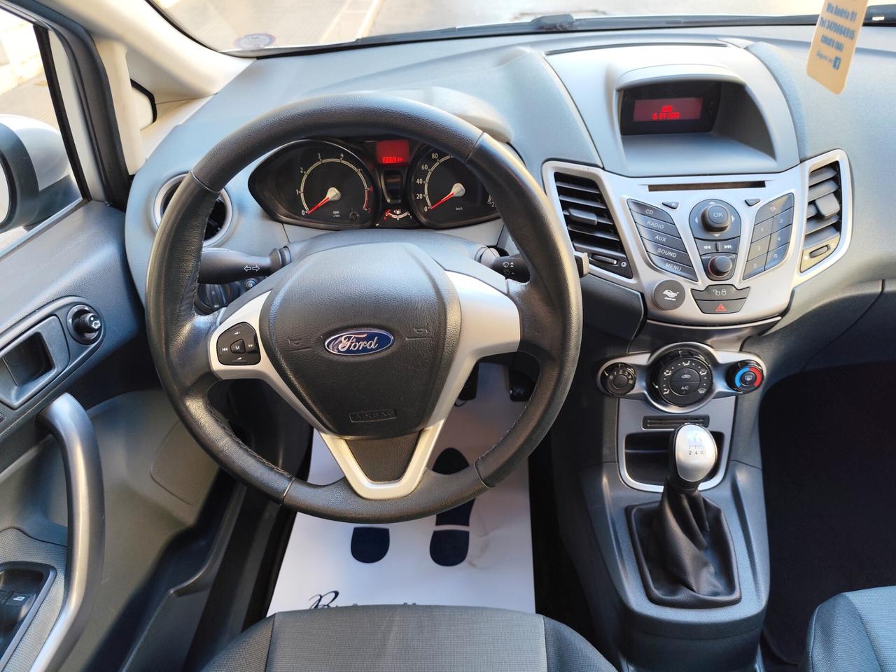 Ford Fiesta 1.2 82cv Benzina 5 porte
