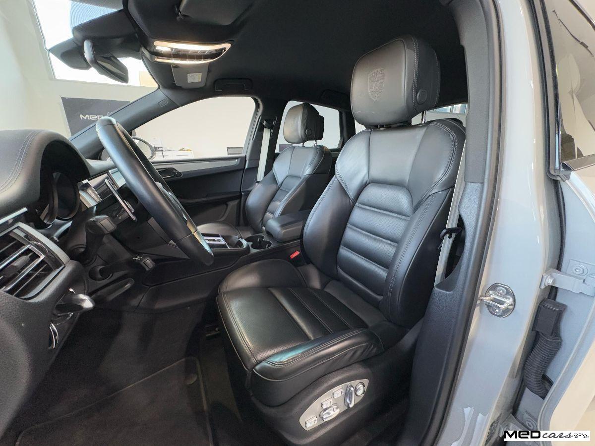 PORSCHE - Macan - 2.0 T