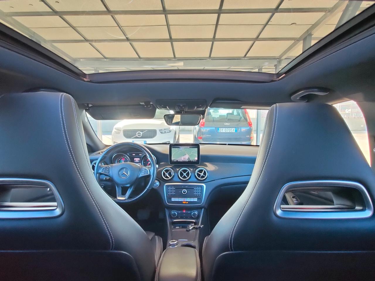 Mercedes-benz CLA 200 D AMG NIGHT EDITION 4Matic Automatico NEOPATENTATI