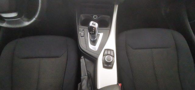 BMW 120 d 5p. Unique - CAMBIO AUTOMATICO