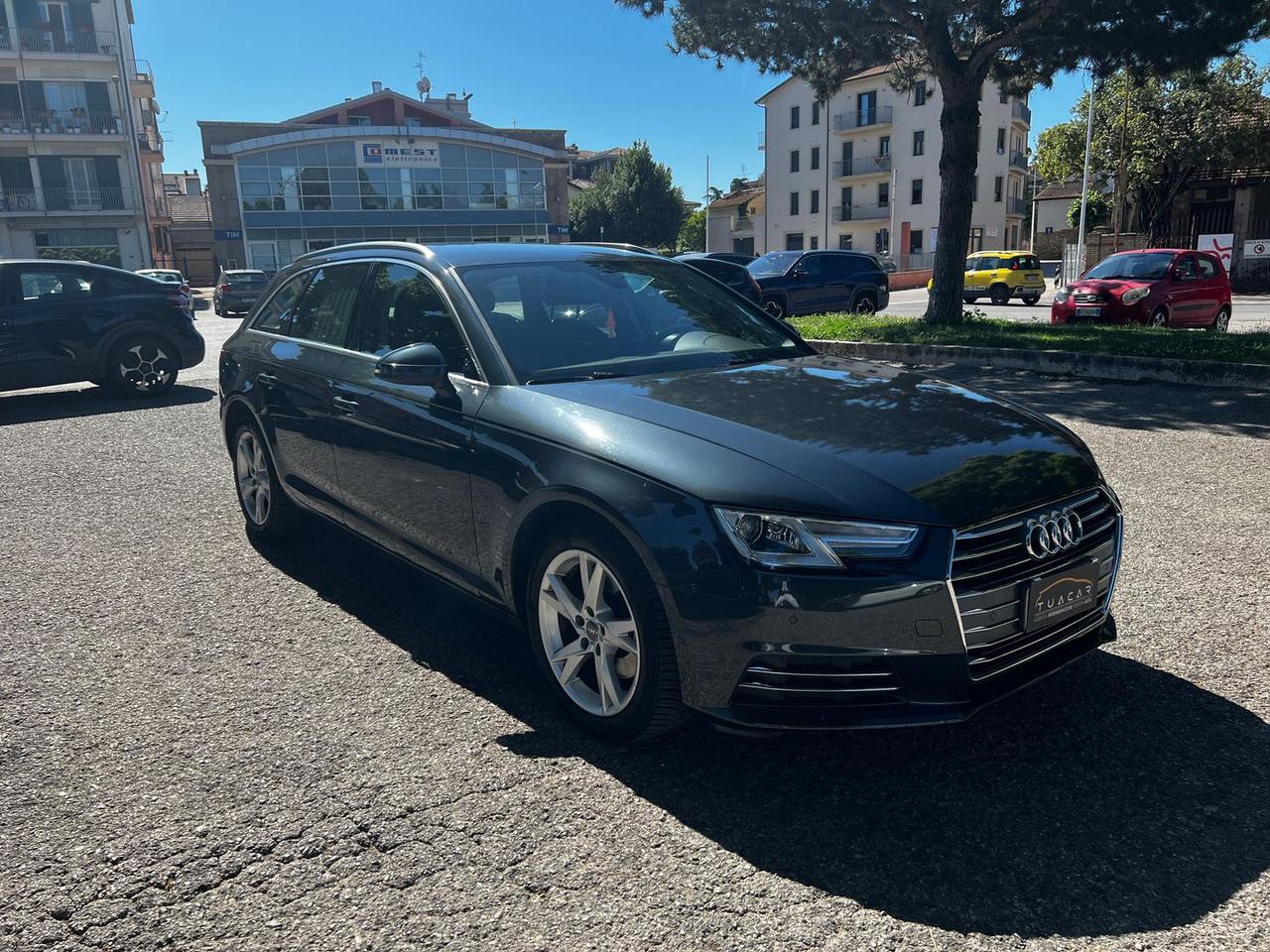 Audi A4 2.0 35 TDI Sport #11120