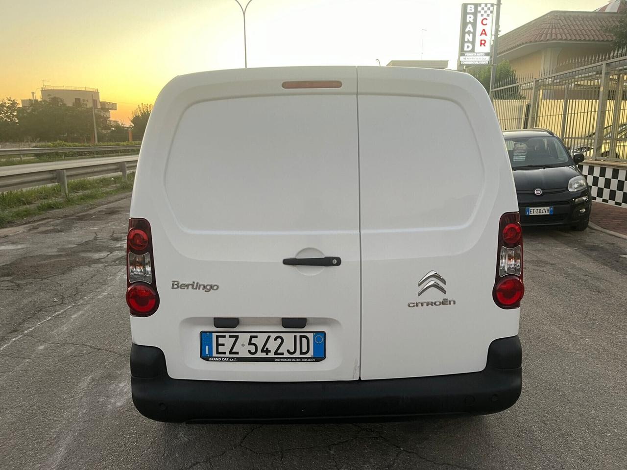 Citroen Berlingo 1.6 HDi 90Cv Unipro 2015