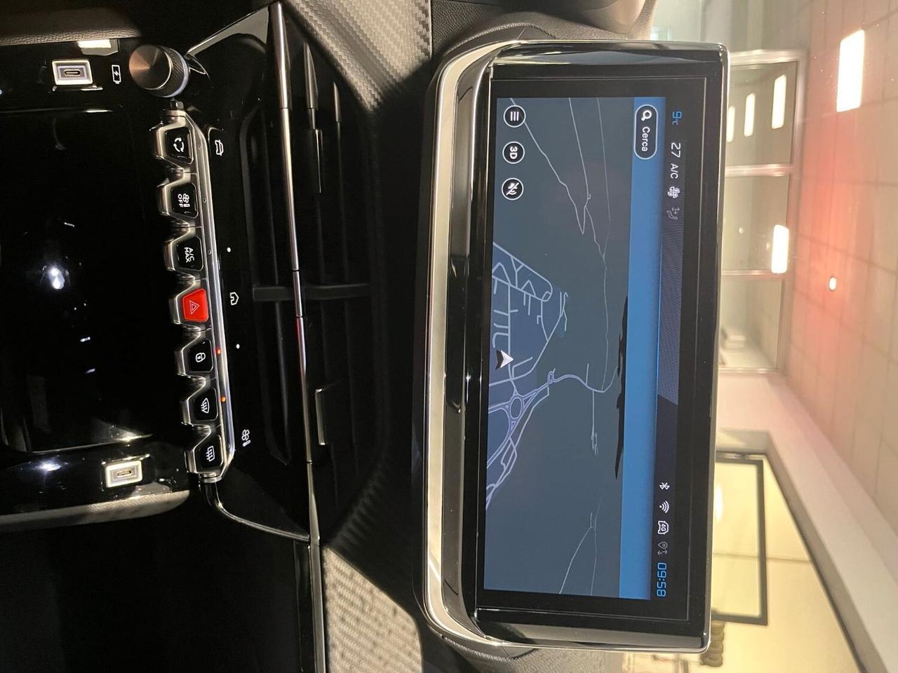 Peugeot 2008 PureTech 100 S&S Allure