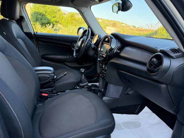 MINI Cooper D 1.5 Cooper D 5 porte
