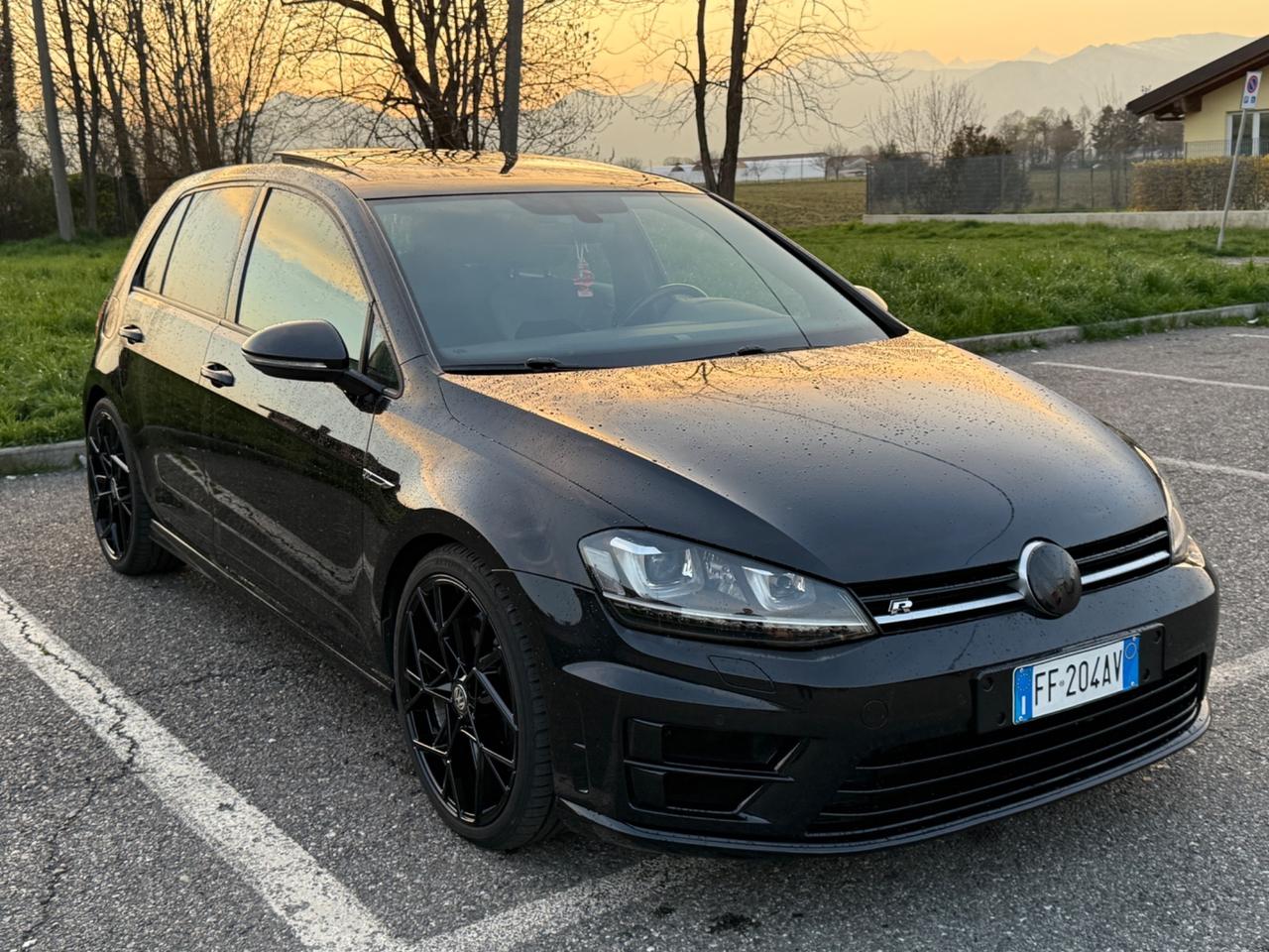 Volkswagen Golf R 2.0 DSG 5p.