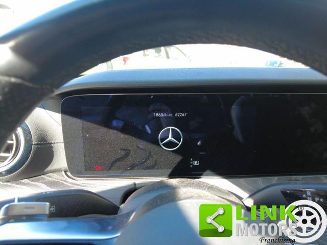 MERCEDES-BENZ E 220 d Premium Plus