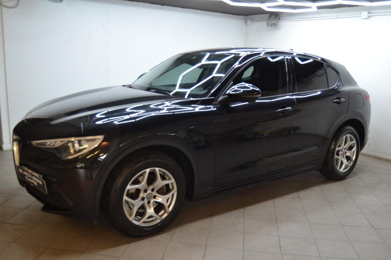 Alfa Romeo Stelvio 2.2 Turbodiesel 190 CV AT8 Q4 Business