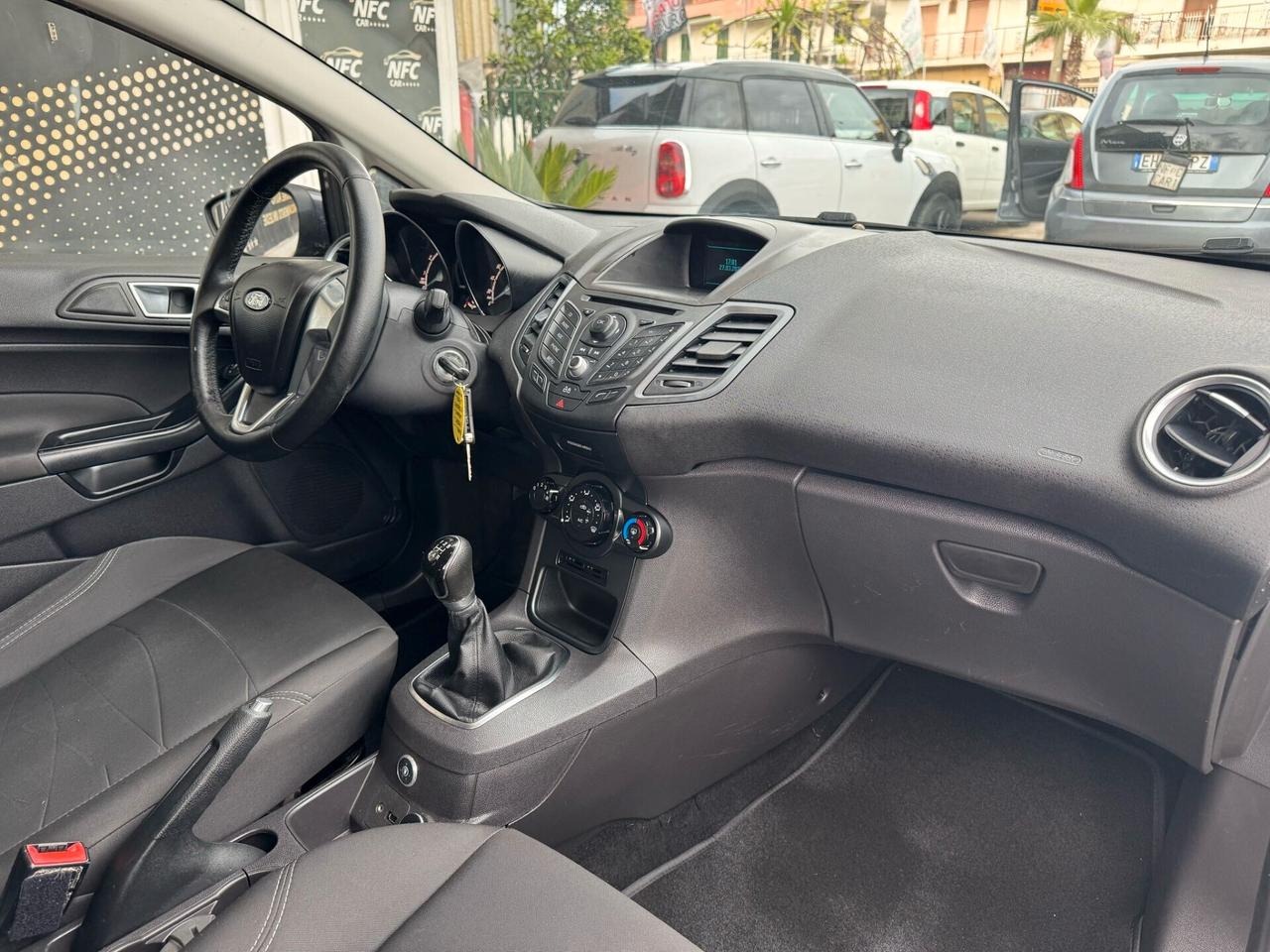 Ford Fiesta 1.4 5p. Bz.- GPL Titanium