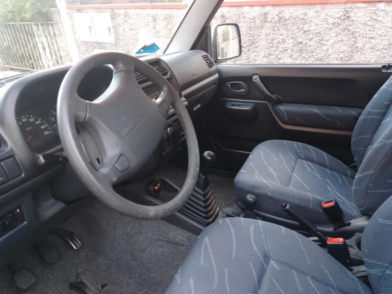 Suzuki Jimny 1.3i 16V cat 4WD JLX