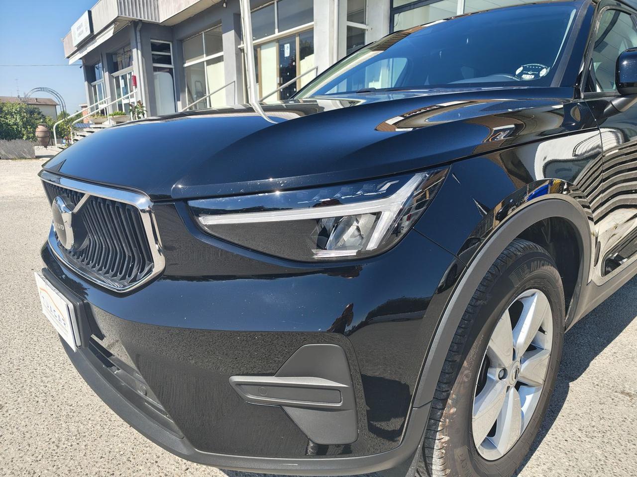Volvo XC40 Essential T2 #11401