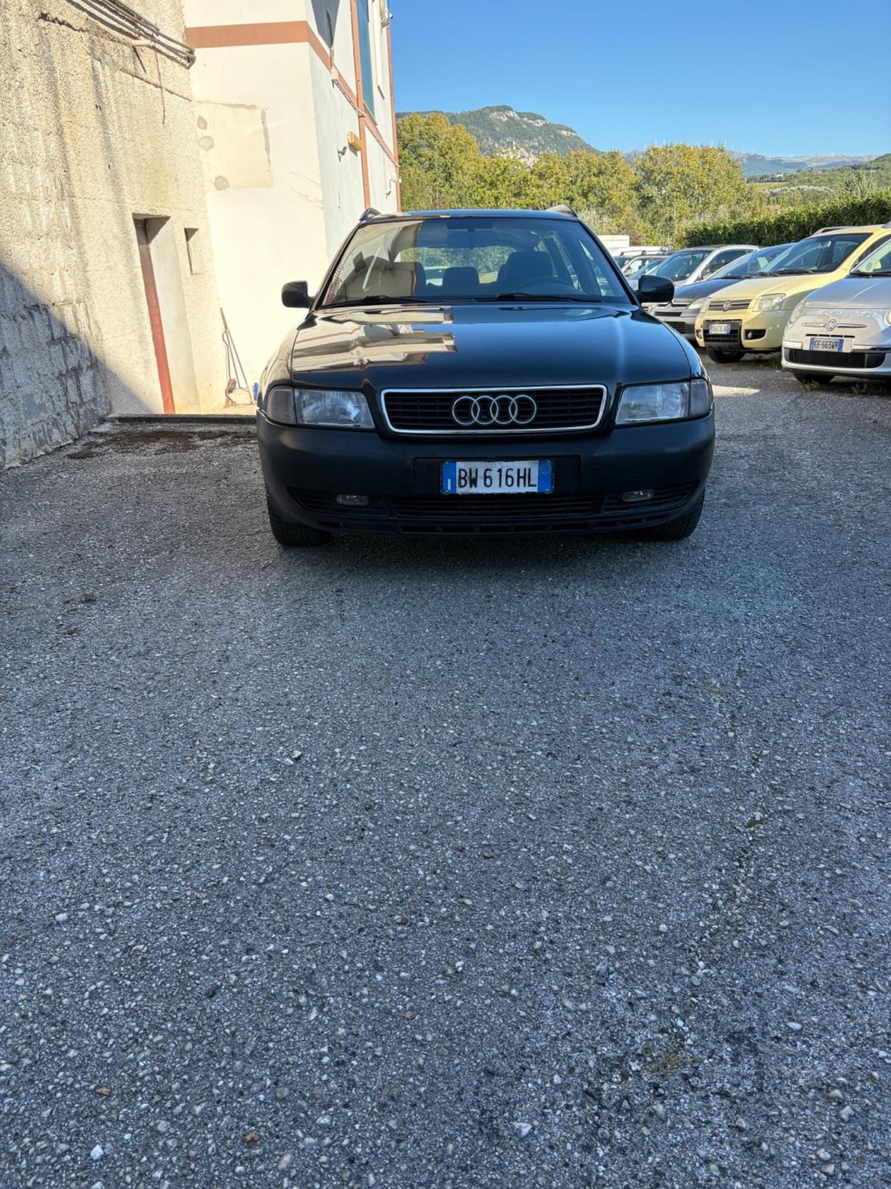 Audi A4 1.9 TDI/101 CV cat Avant