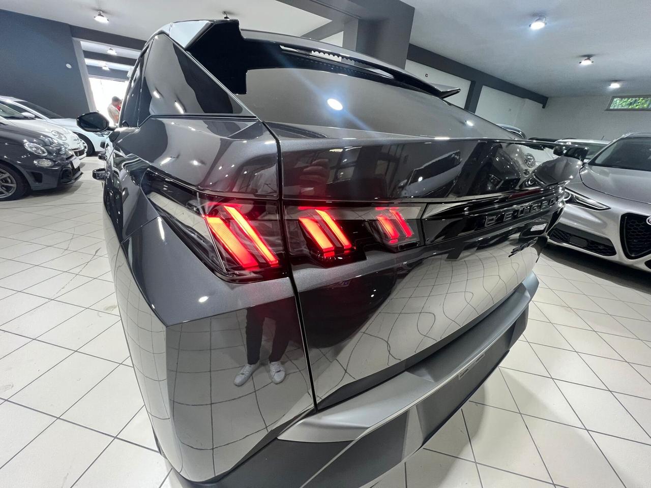 Peugeot 3008 Hybrid 136 e-DCS6 Allure (NUOVA)