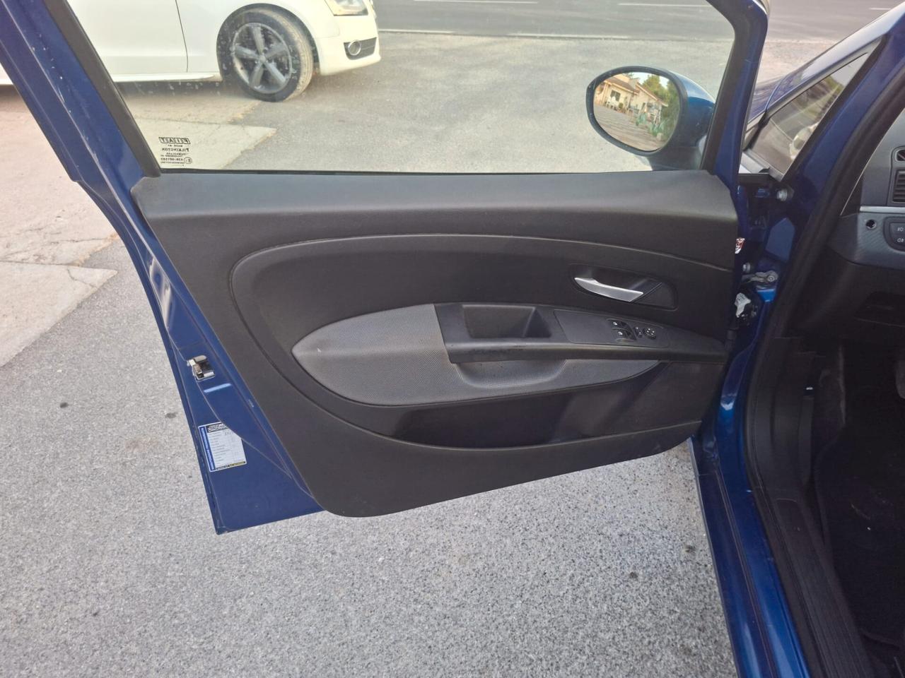 Fiat Grande Punto 1.2 5 porte (MOTORE FIRE)