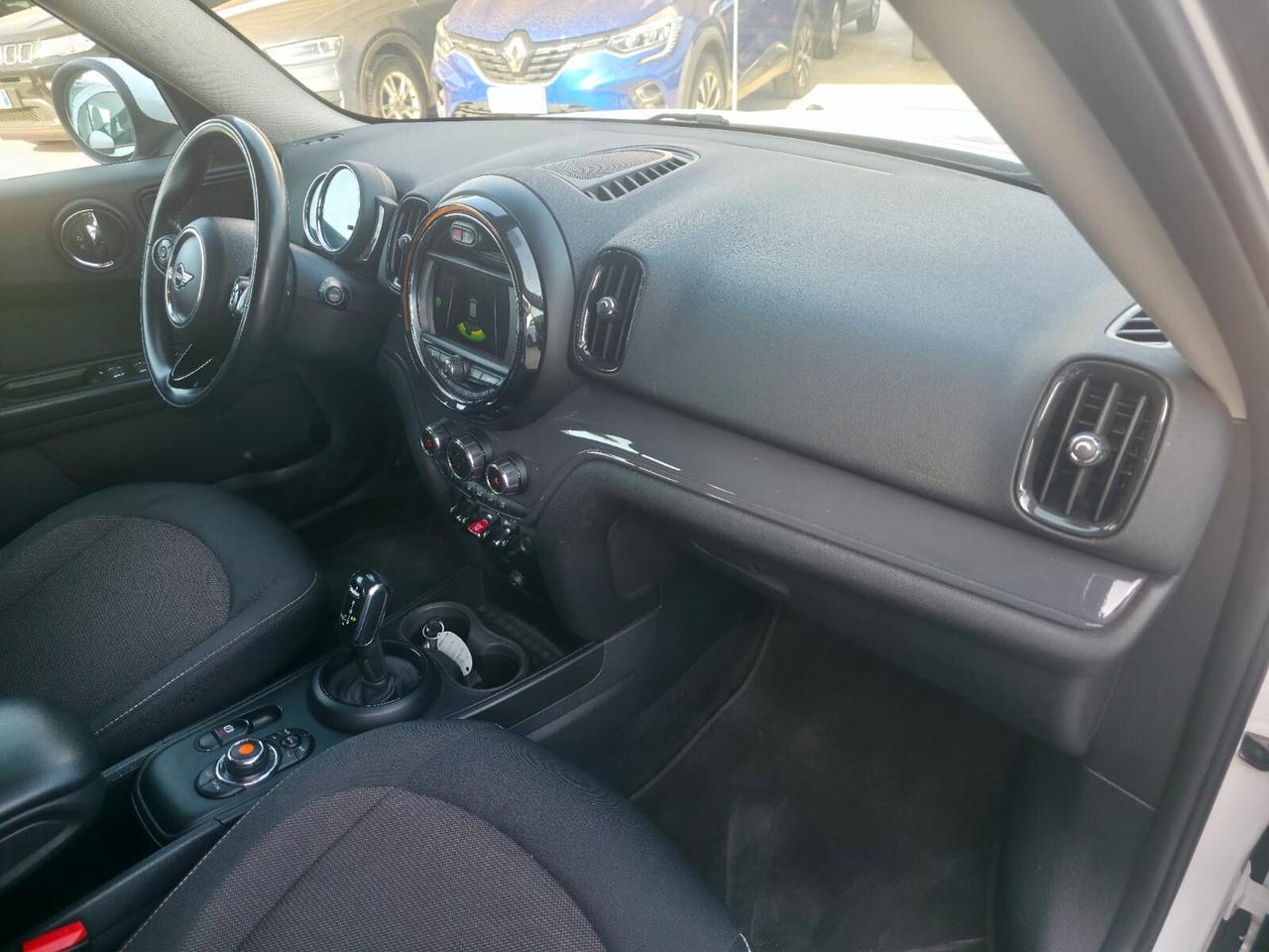 Mini Cooper D Countryman 2.0 Business Automatica