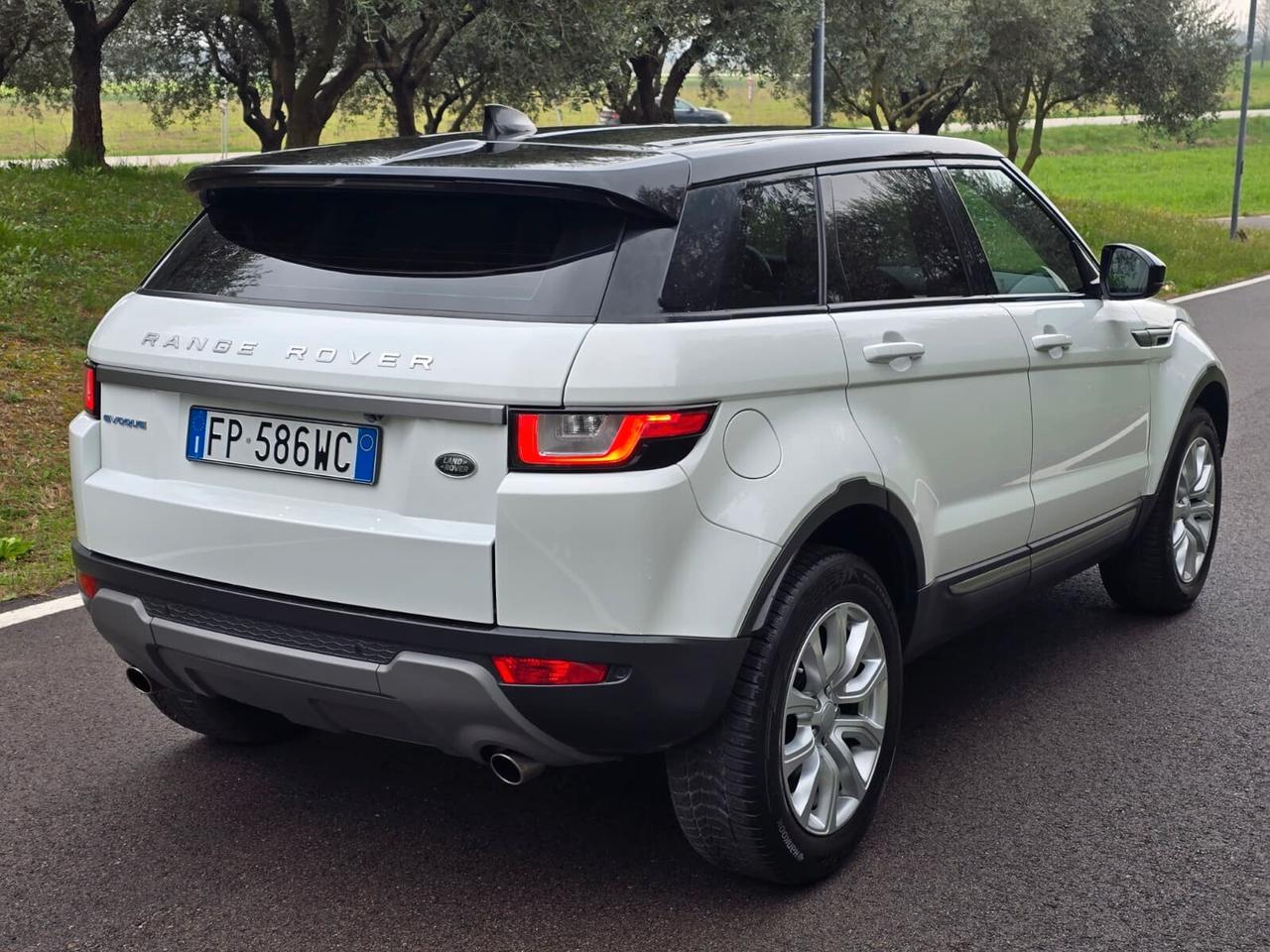 Land Rover Range Evoque 2.0 DIESEL 150 CV UNICO PROPRIETARIO ANNO 2018