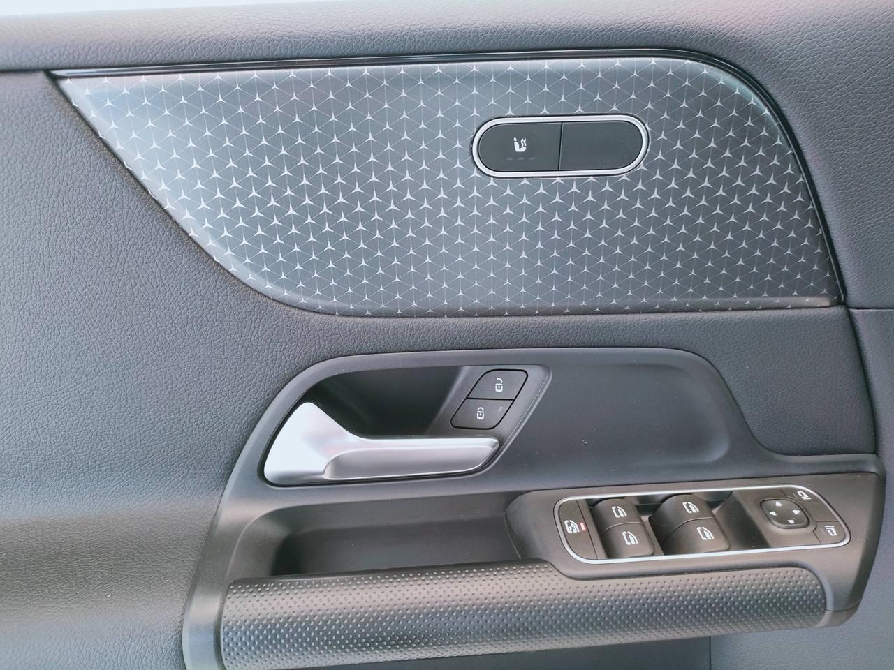 Mercedes-Benz Classe B - W247 2023 - B 180 Executive auto