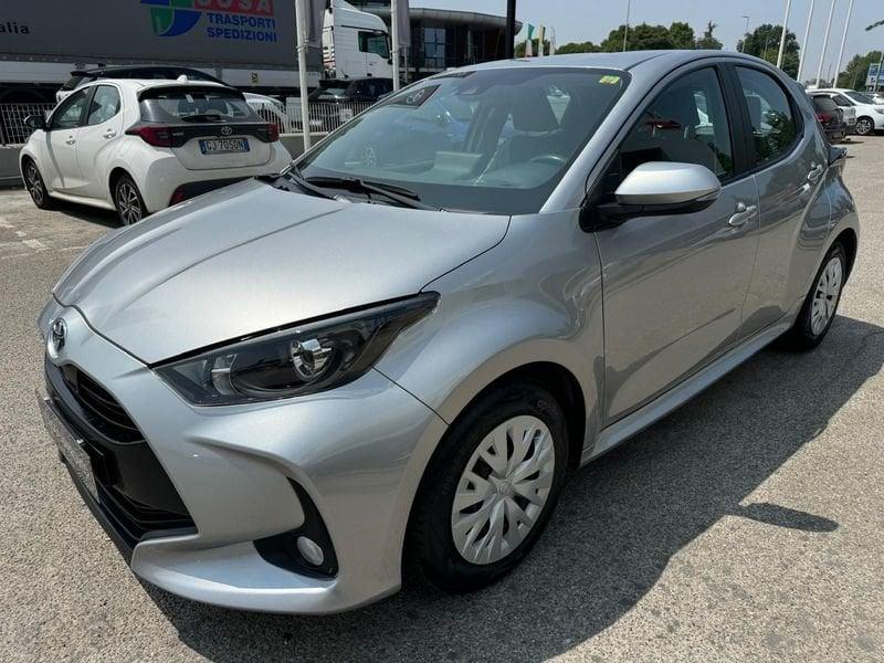 Toyota Yaris 1.5 Hybrid 5 porte Active