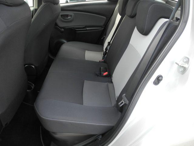 TOYOTA Yaris 1.5 Hybrid 5p. Business -OK NEOPATEN.-"DA VETRINA"