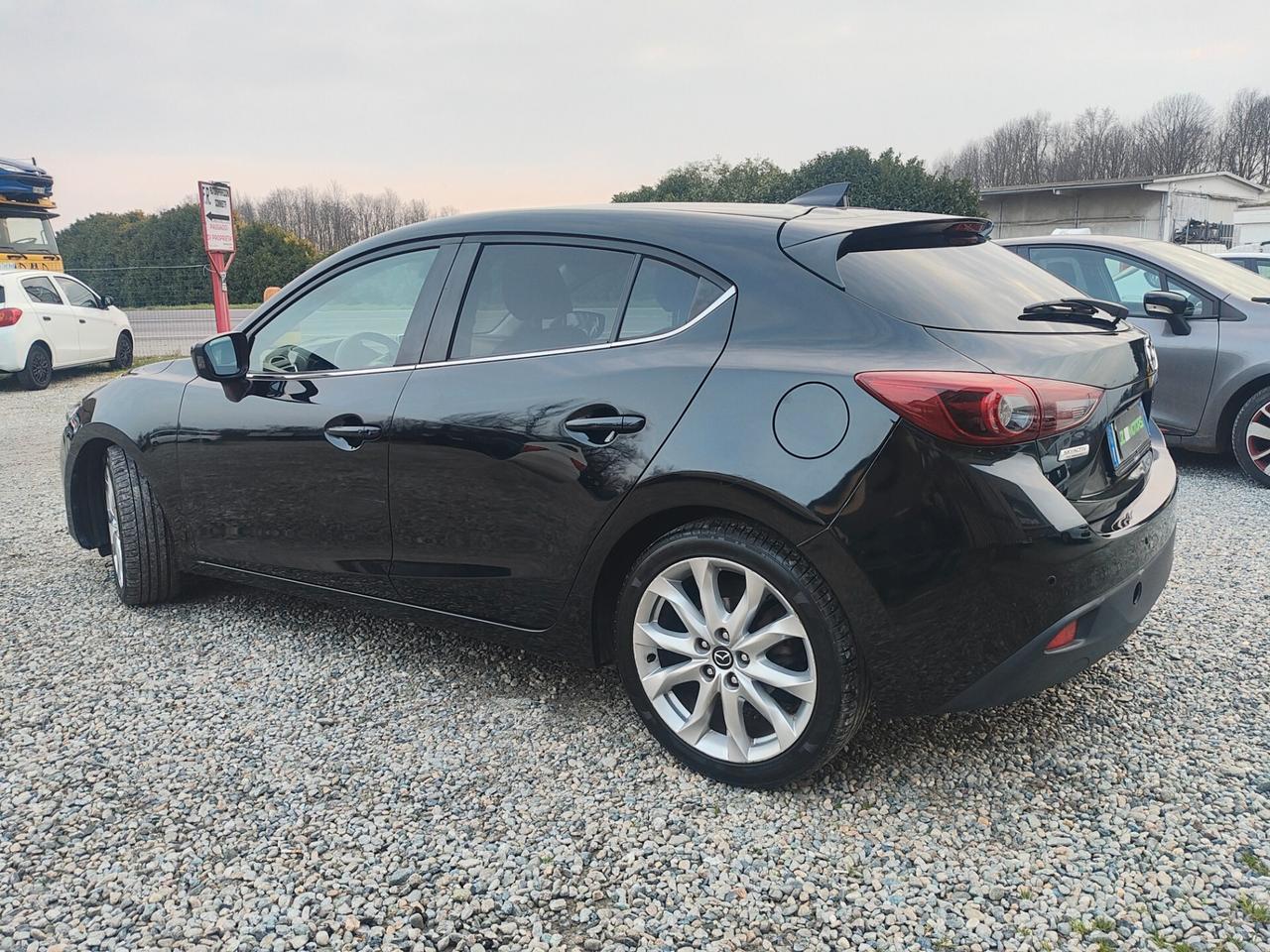 Mazda 3 Mazda3 2.2 Skyactiv-D Exceed
