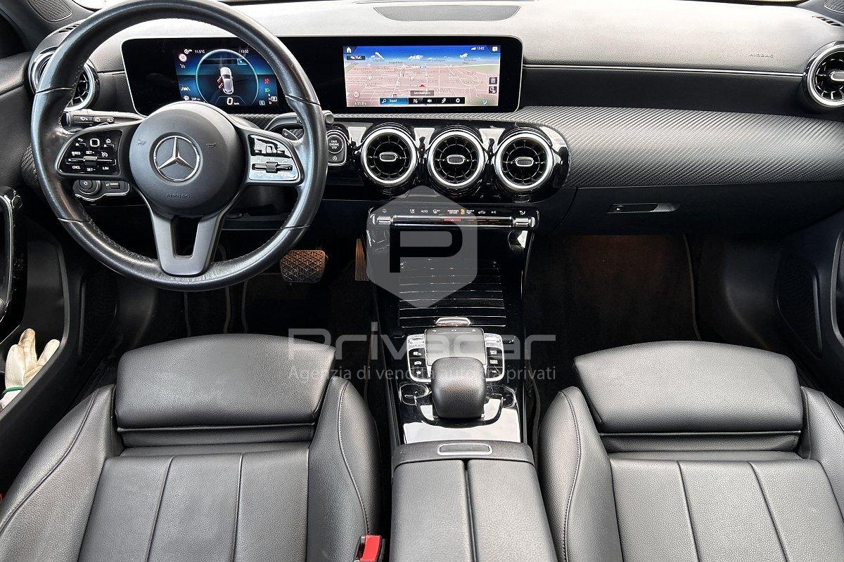 MERCEDES A 180 d Automatic Business Extra