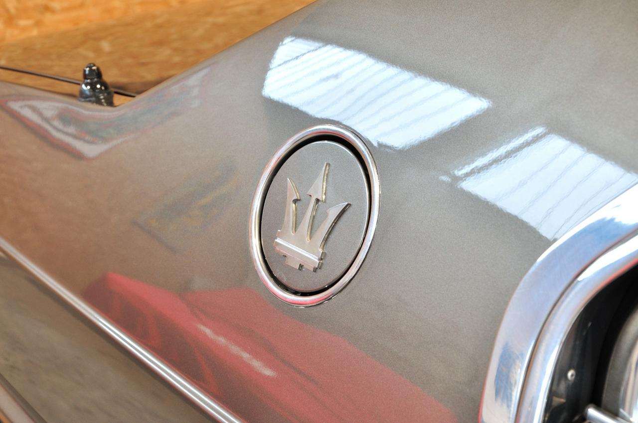 Maserati Quattroporte 4.9 V8 280cv automatica ASI targhe nere MO restaurata da CAMPANA