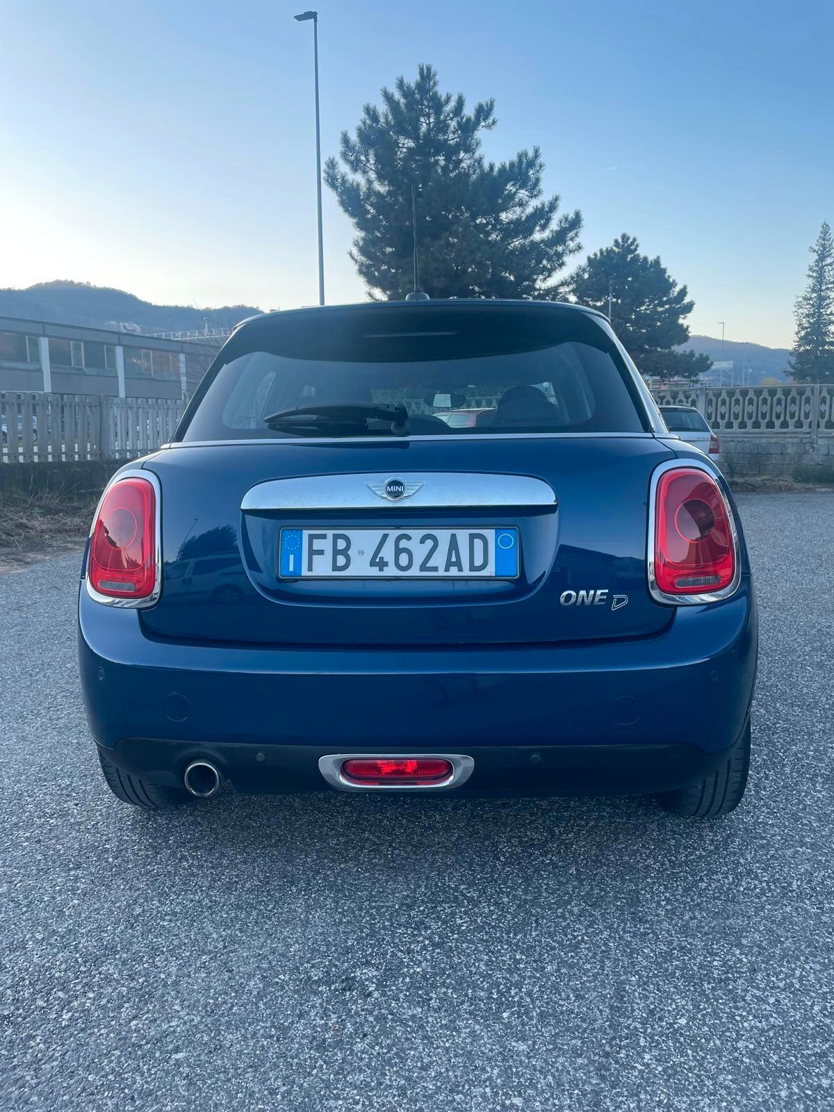 MINI One 1.5 Diesel – 5 Porte – 2015 | Ottime condizioni | Garanzia 12 mesi