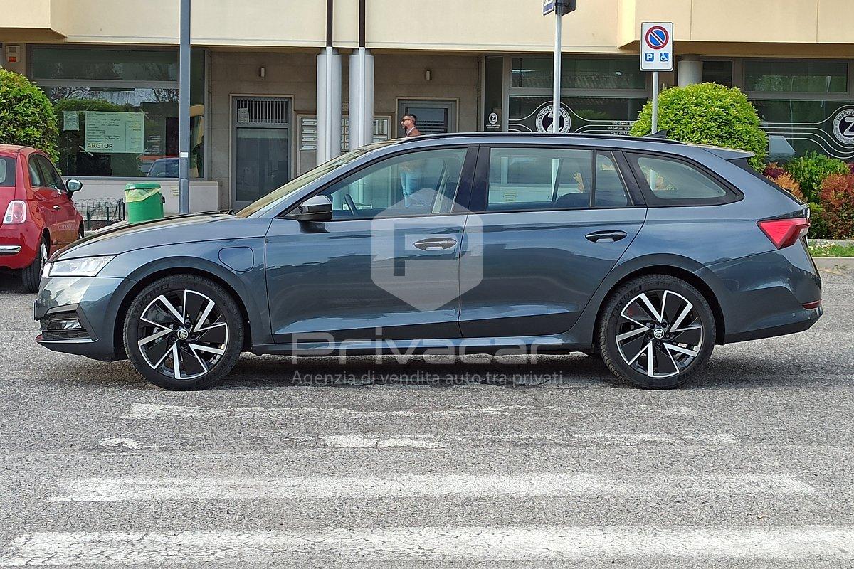 SKODA Octavia iV 1.4 TSI Plug-In Hybrid DSG Wagon Executive