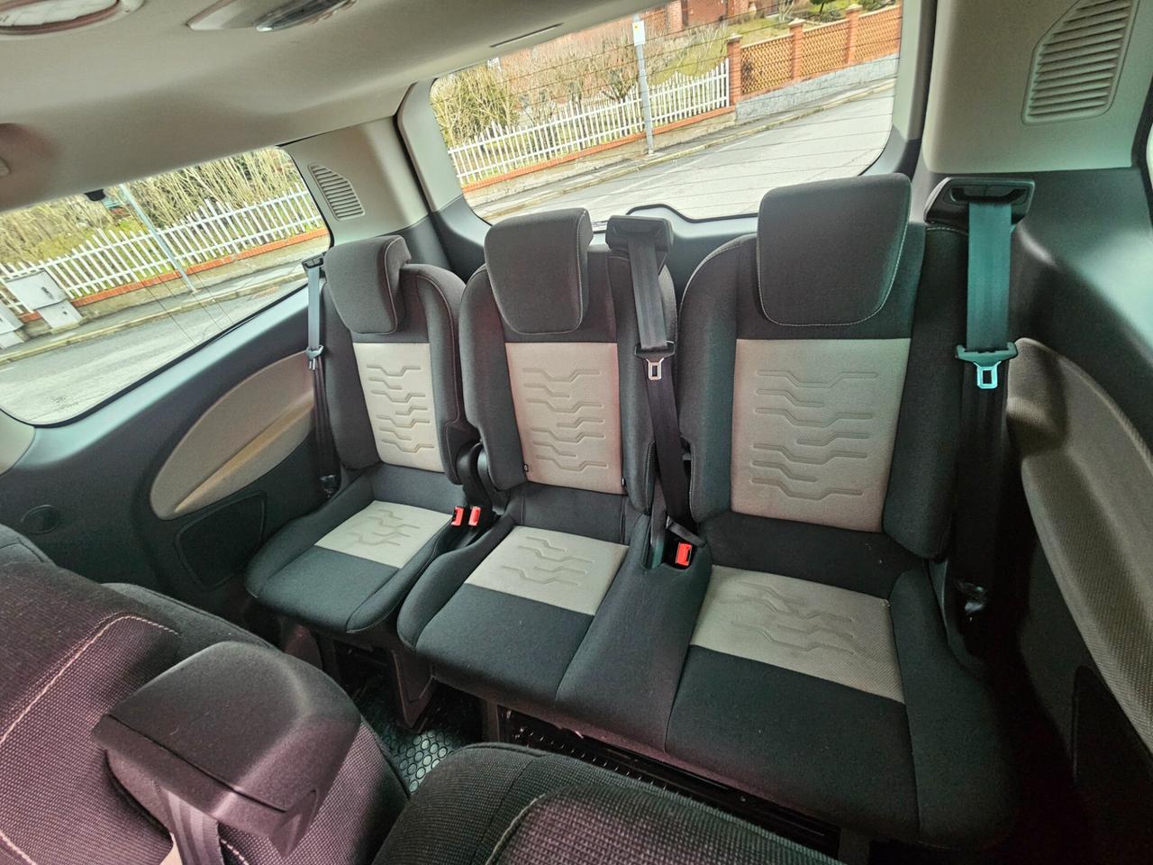 Ford Tourneo Custom 2.0 TDCi 130CV 8POSTI