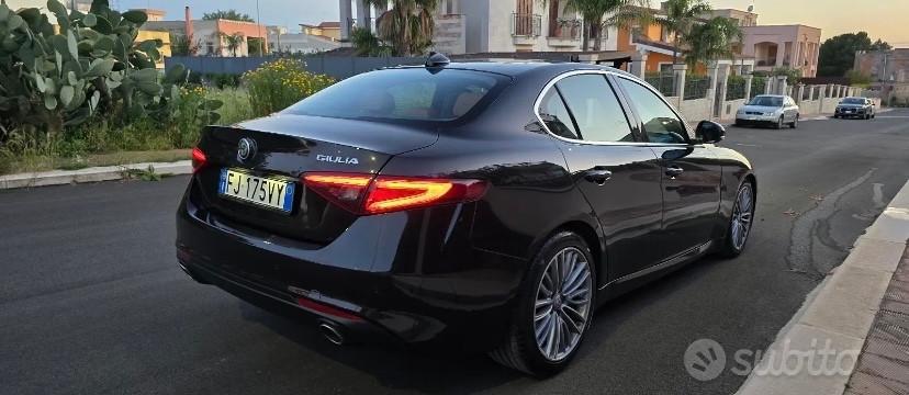 Alfa Romeo Giulia 2.2 Turbodiesel 180 CV AT8 Super