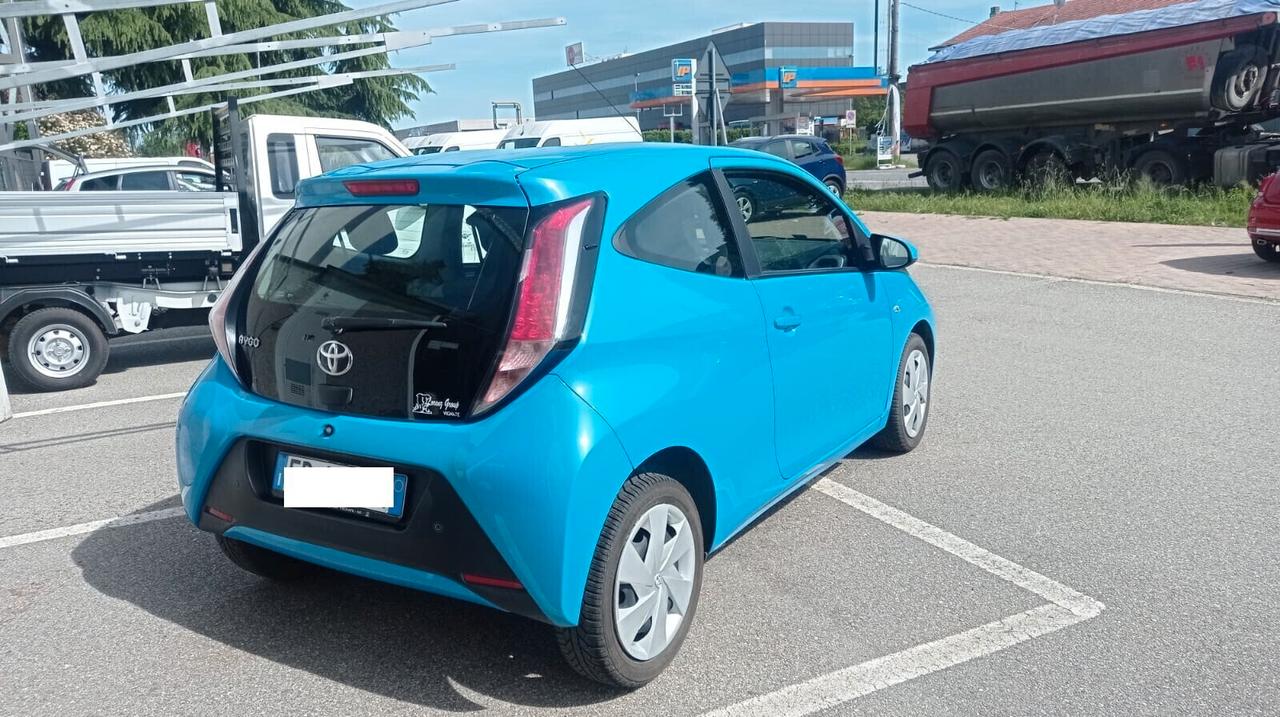 Toyota Aygo 1.0 VVT-i 69 CV 3 porte *PREZZO REALE*