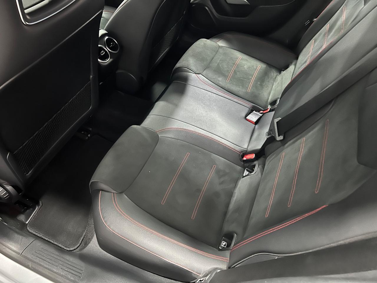 Mercedes Benz A180d Premium AMG aut. 116 cv