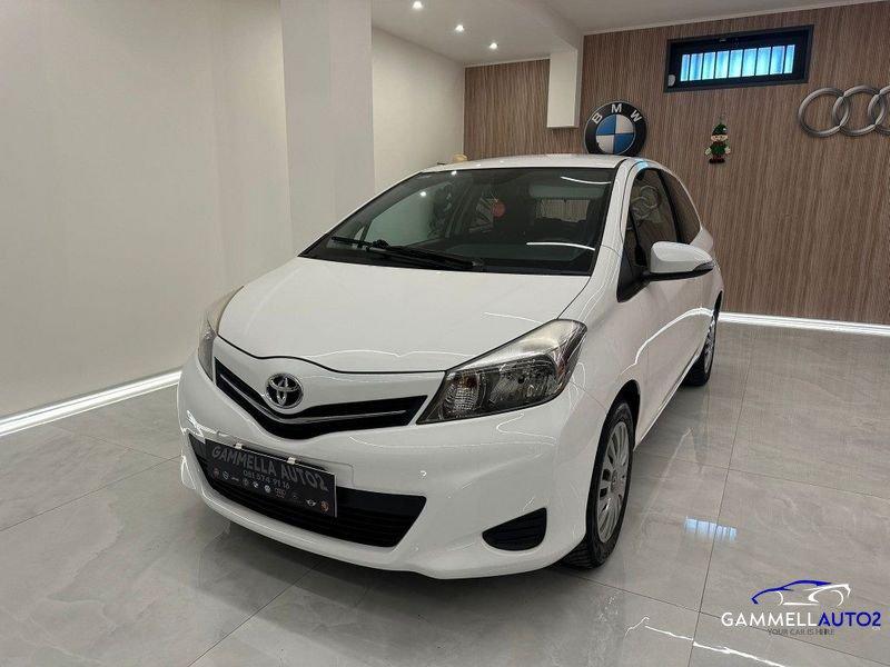 Toyota Yaris 1.0i 16V cat 3 porte GPL