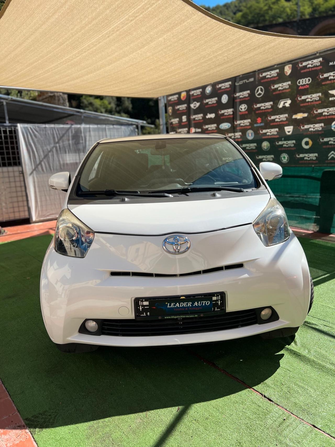 Toyota iQ 1.0 Multidrive