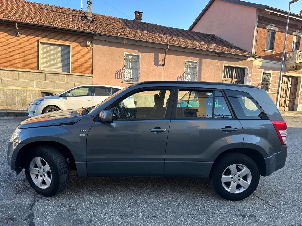 Suzuki Grand Vitara Grand Vitara 1.9 DDiS 5 porte Executive